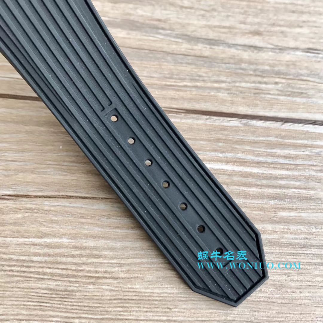   JB  宇舶系列411.OX.1180.RX镂空腕表 / YB054