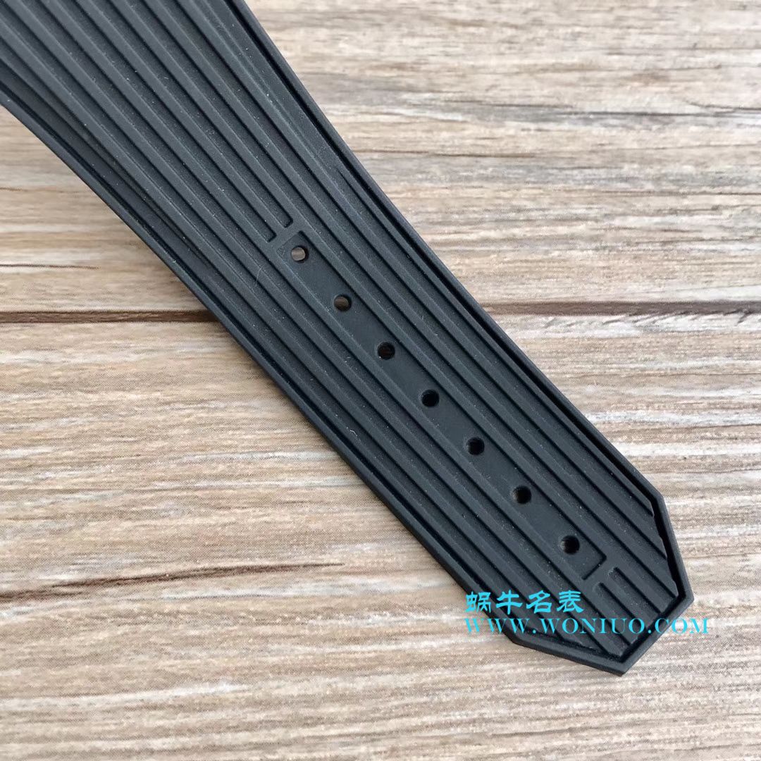   JB  宇舶系列411.OX.1180.RX镂空腕表 / YB054