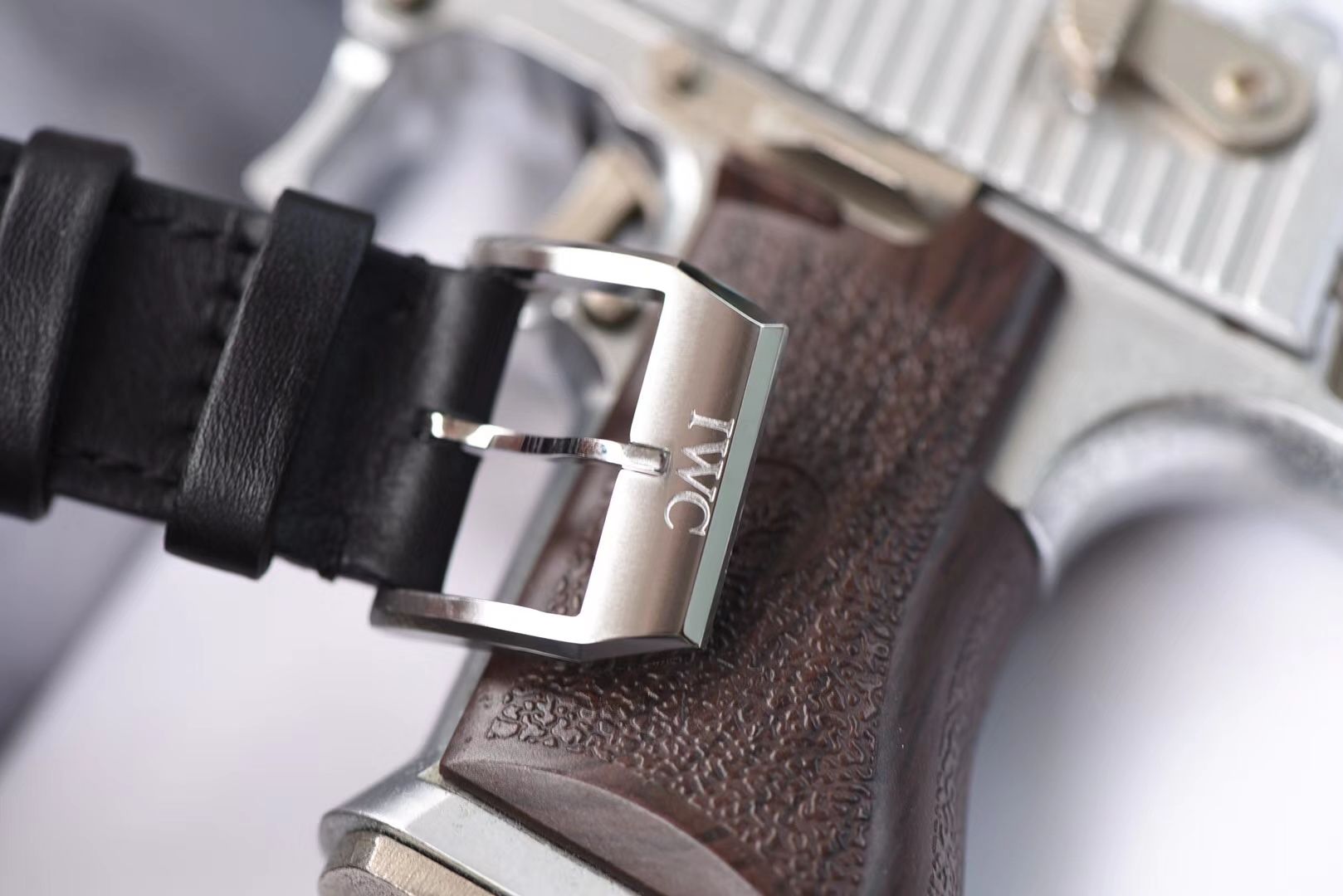   V7高端作品、  万国表 马克十八飞行员腕表“小王子”特别版系列IW327004腕表、IW327003，IW327001,IW327002 / WG168