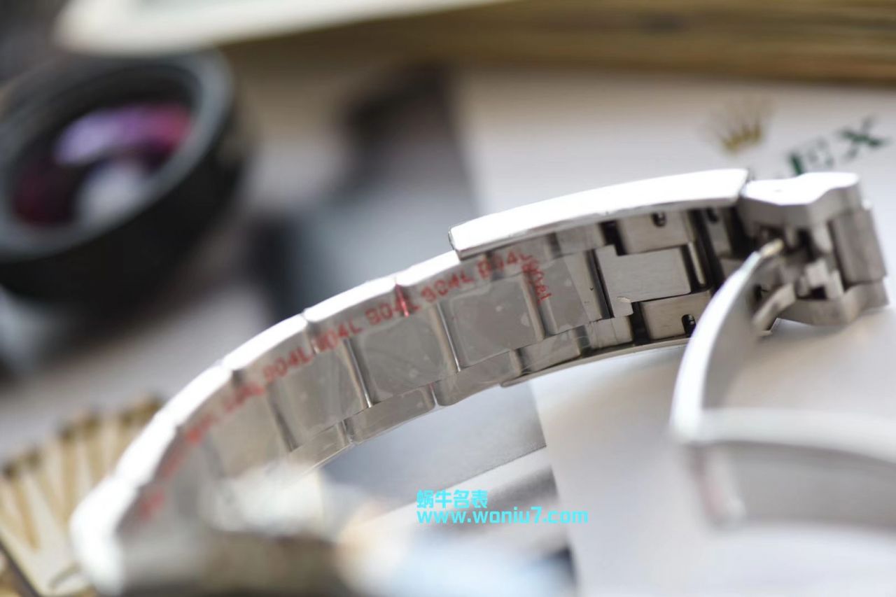   NOOB厂V9版本904L不锈钢版本  劳力士潜航者型116610LV-97200 绿盘腕表(绿水鬼)、116610LN-97200 《黑水鬼》 / RCB199
