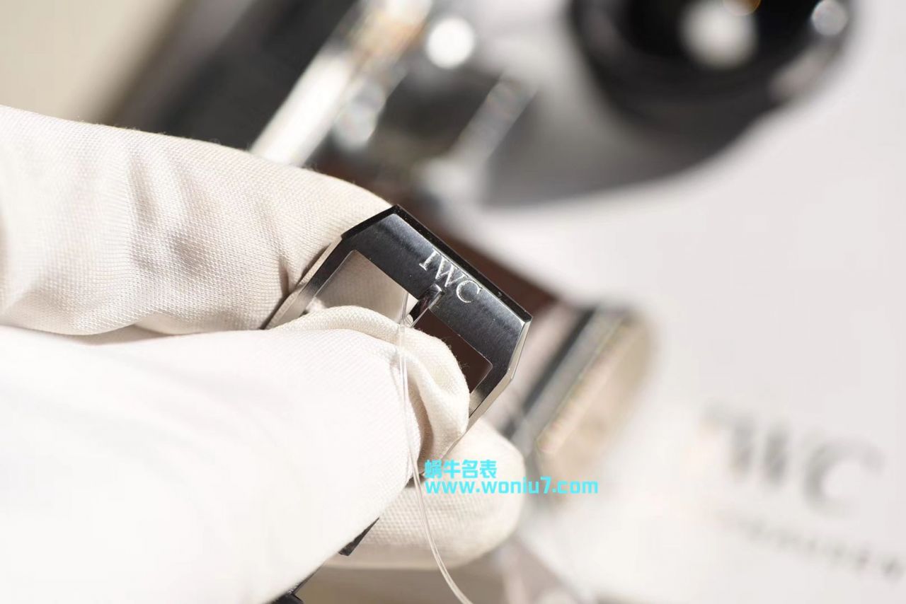   V7高端作品、  万国表 马克十八飞行员腕表“小王子”特别版系列IW327004腕表、IW327003，IW327001,IW327002 / WG168