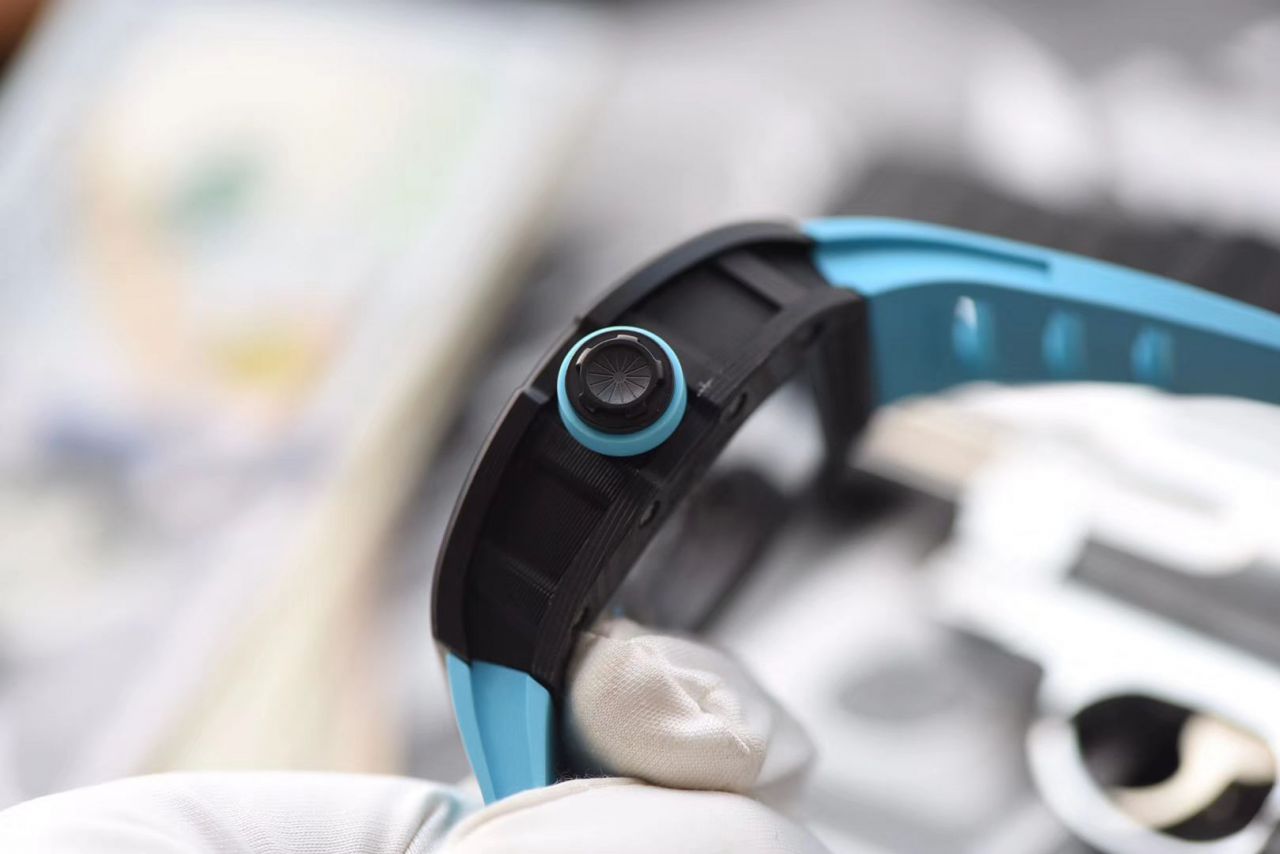   KV  理查德.米勒RICHARD MILLE男士系列RM 055碳纤维腕表 / KV RM 055