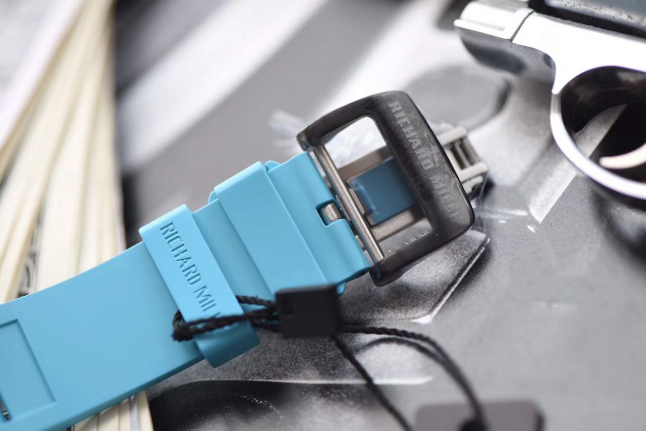   KV  理查德.米勒RICHARD MILLE男士系列RM 055碳纤维腕表 / KV RM 055