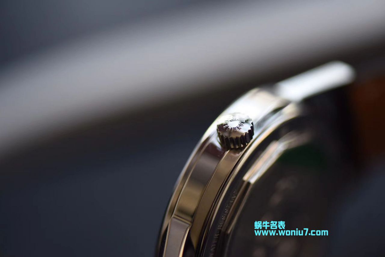   WF  浪琴表军旗系列60周年限量款L4.817.6.76.2腕表 / L103