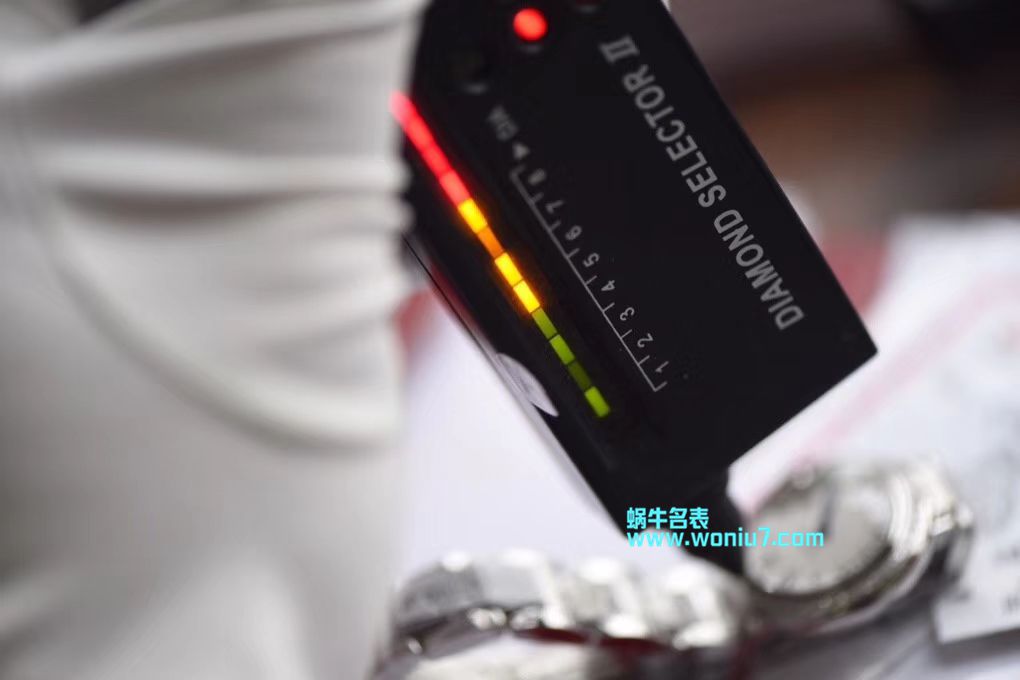   渠道原单  卡地亚蓝气球系列WE9003Z3腕表28毫米女士真钻石英 / K173