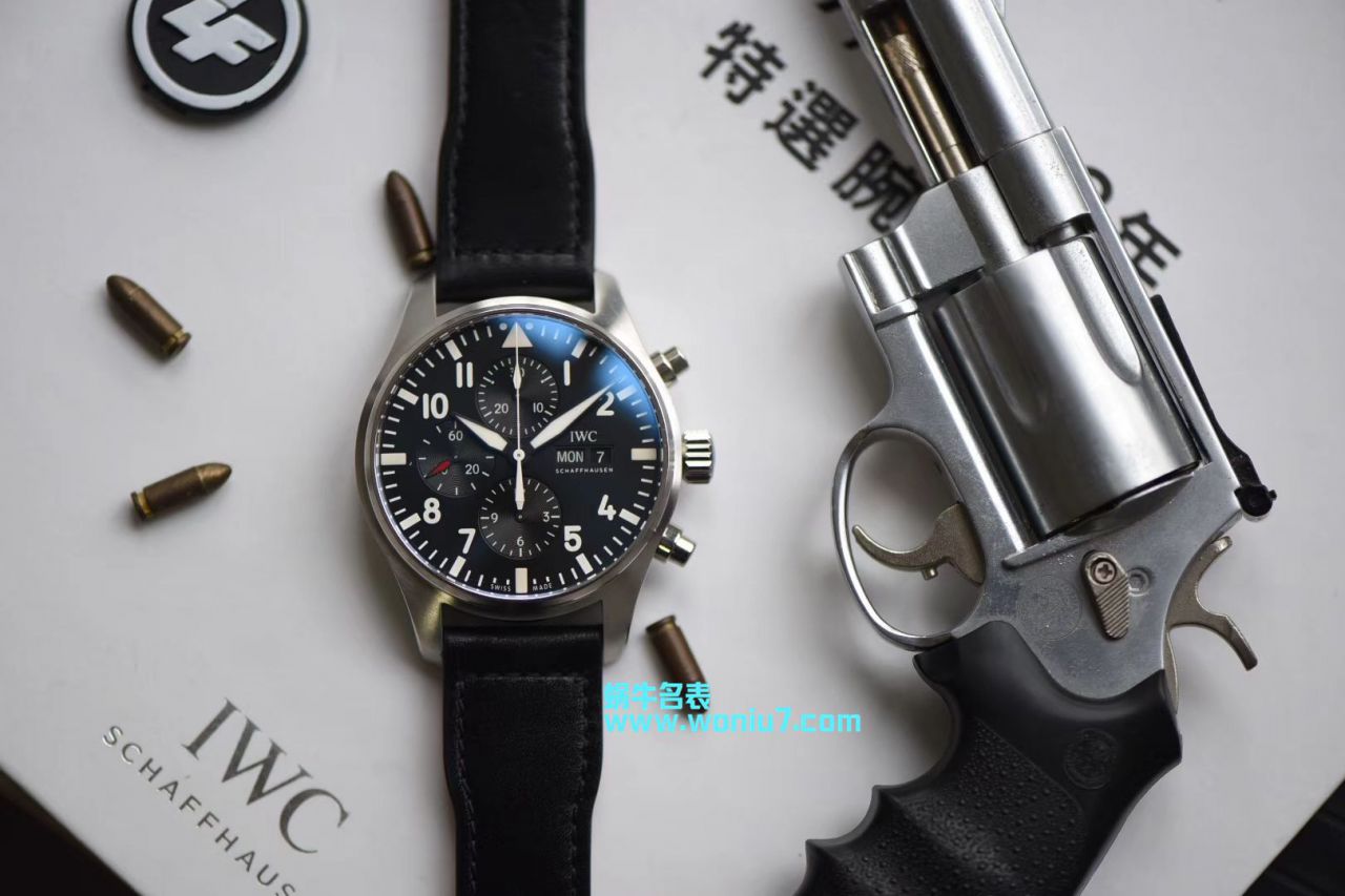   ZF厂万国CHRONOGRAPH飞行员系列IW377709自动机械腕表  / WG137