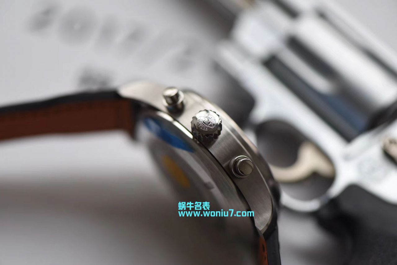   ZF厂万国CHRONOGRAPH飞行员系列IW377709自动机械腕表  / WG137