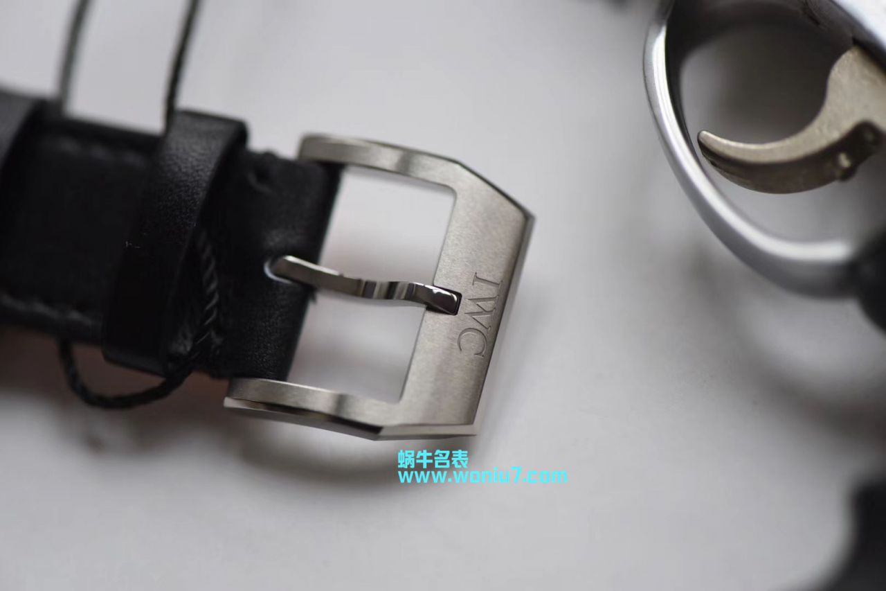   ZF厂万国CHRONOGRAPH飞行员系列IW377709自动机械腕表  / WG137