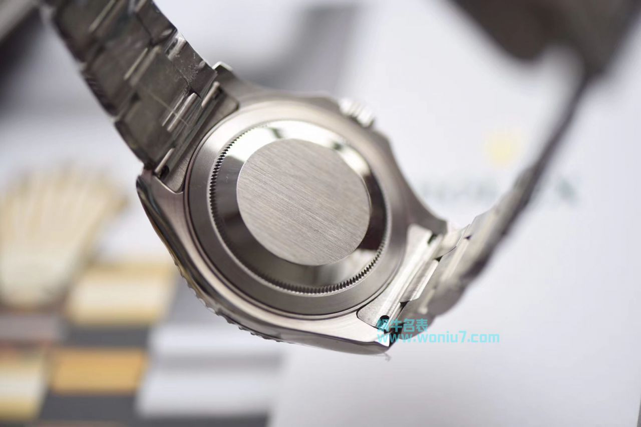   AR  劳力士游艇名仕型系列116622蓝盘腕表 / R250