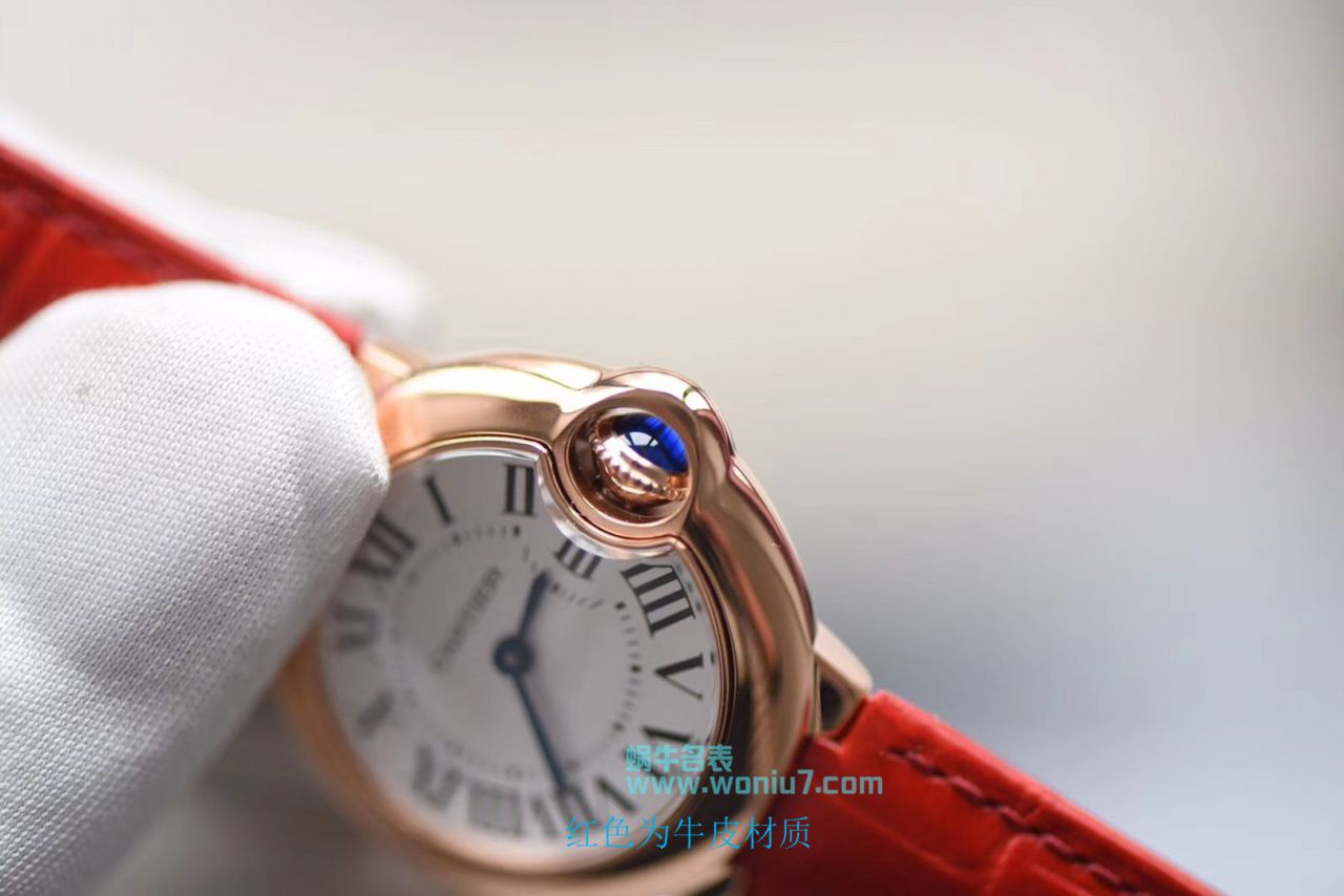   HBBV6  卡地亚蓝气球系列小号蓝气球28毫米石英W6900256女士腕表《配鳄鱼皮》 / K139