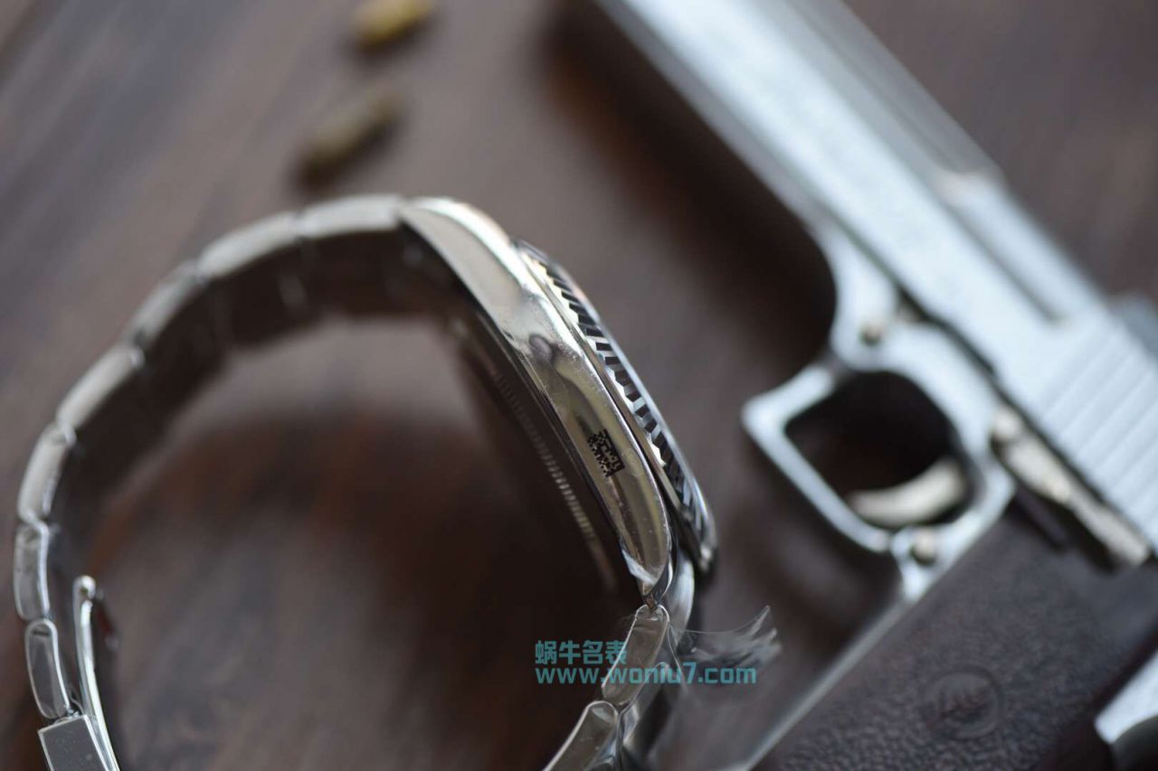   AR高劳力士日志型系列116334-黑盘腕表 / R257