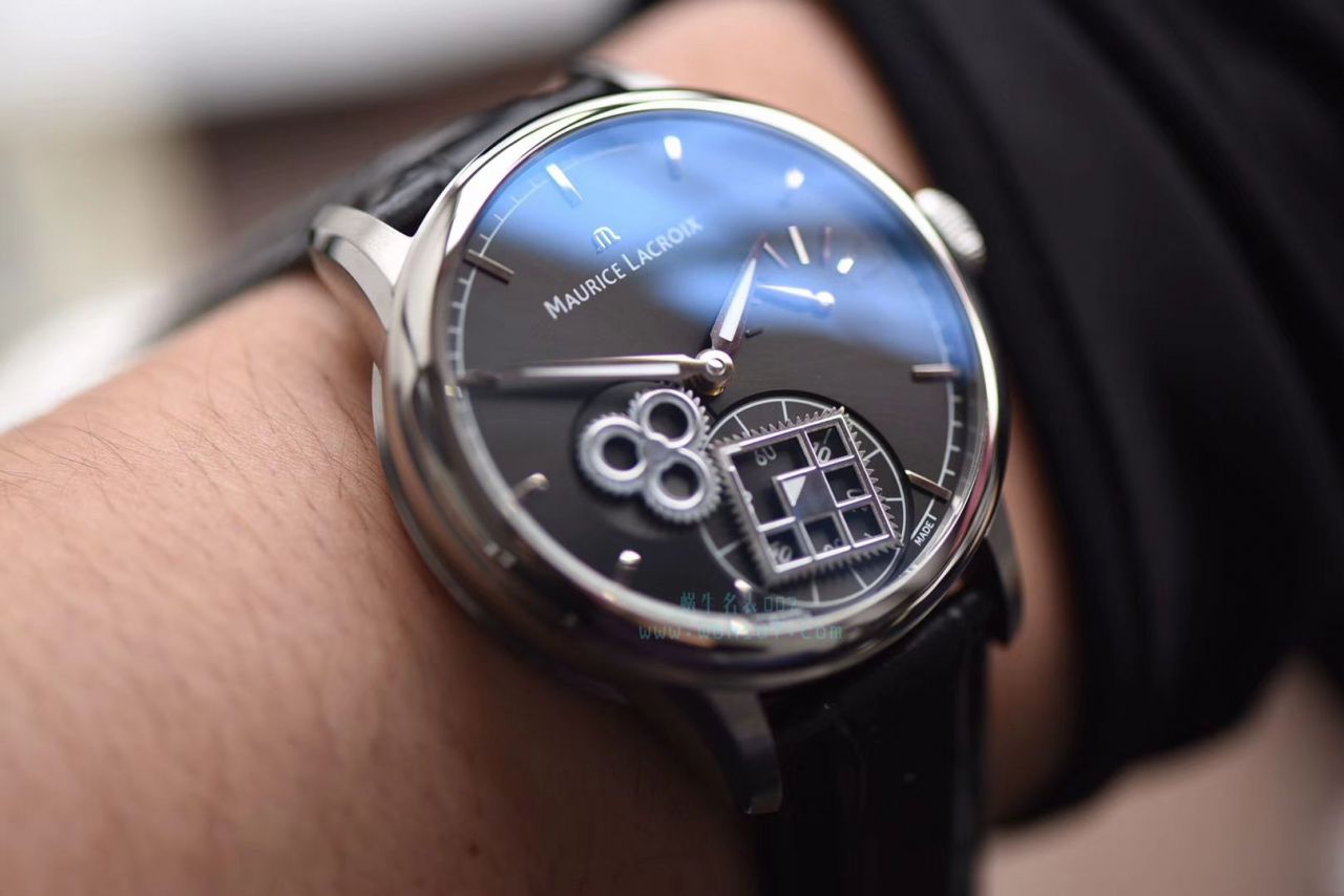 AM新品、最新艾美 方轮经典腕表 MP7158-SS001-301-1黑面、MP7158-SS001-101-1白面 / AIMEI001