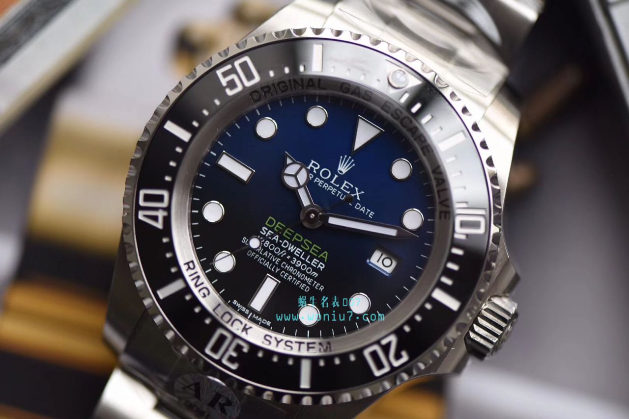   AR  劳力士海使型系列116660-98210 蓝盘腕表(904钢渐变蓝鬼王) / R208