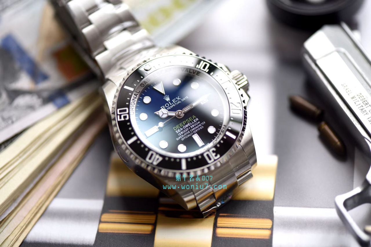   AR  劳力士海使型系列116660-98210 蓝盘腕表(904钢渐变蓝鬼王) / R208