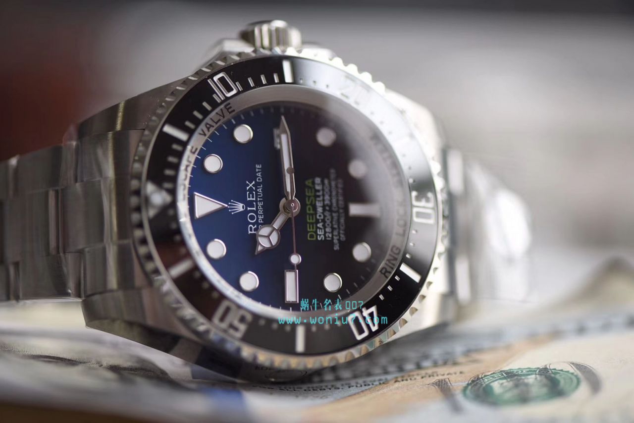   AR  劳力士海使型系列116660-98210 蓝盘腕表(904钢渐变蓝鬼王) / R208