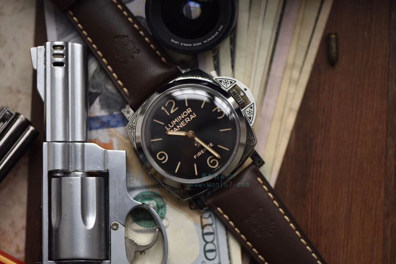   V9  沛纳海LUMINOR系列 PAM00972雕花腕表 / PAM972