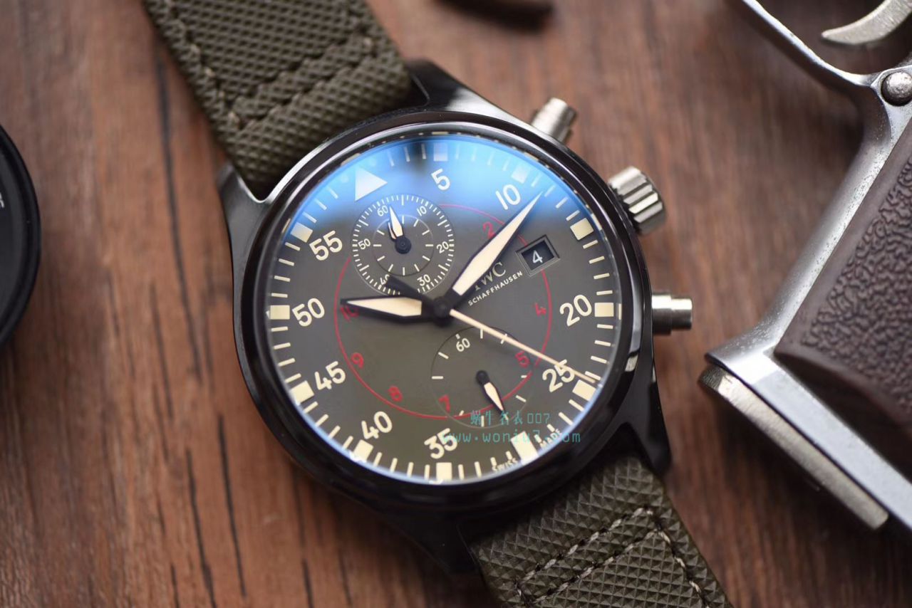 IWC万国表飞行员系列IW389002腕表  YL高 / WG177