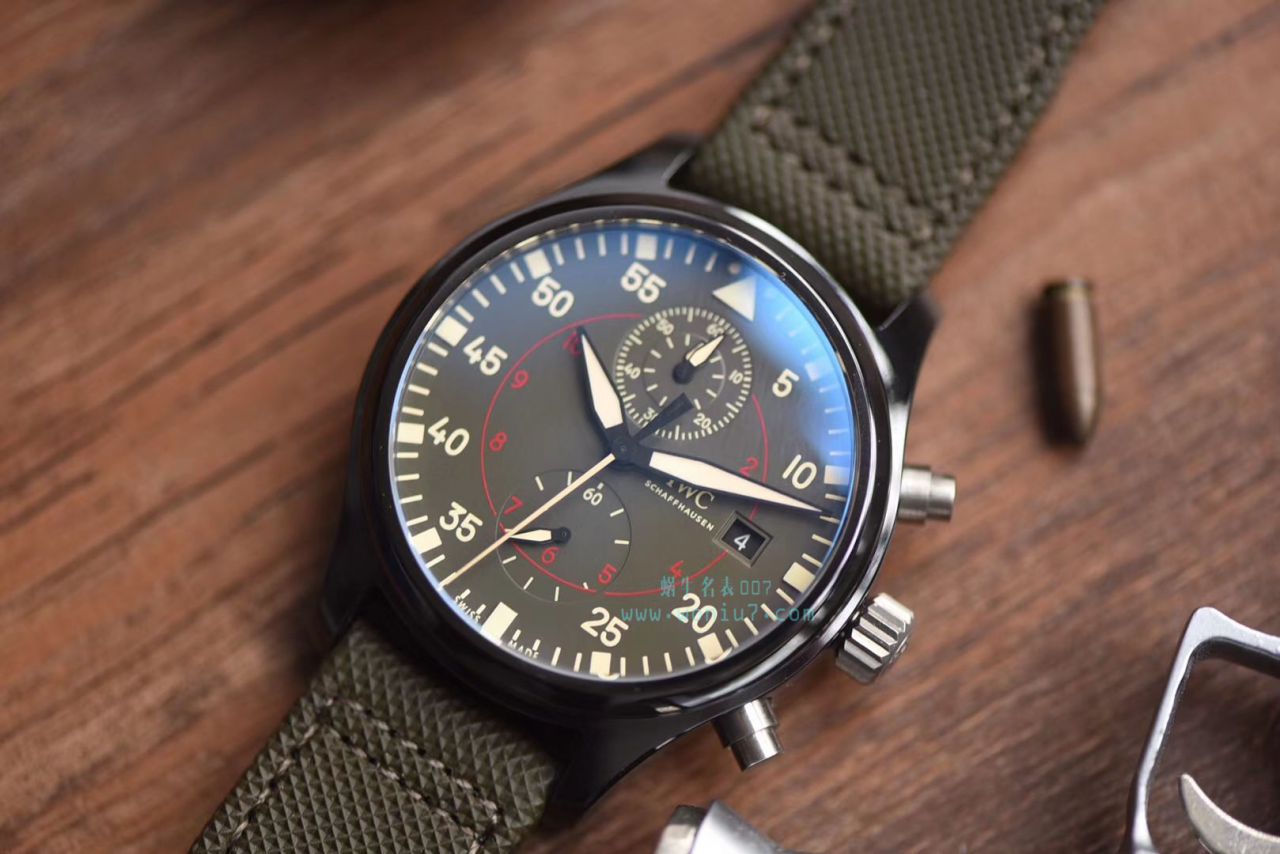 IWC万国表飞行员系列IW389002腕表  YL高 / WG177