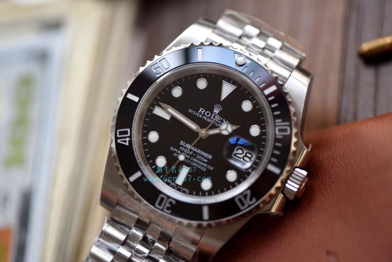   V9厂出品，搭配五珠链  劳力士潜航者型116610LN-97200 黑盘腕表(黑水鬼)、116610LV-97200 绿盘腕表(绿水鬼) / R268
