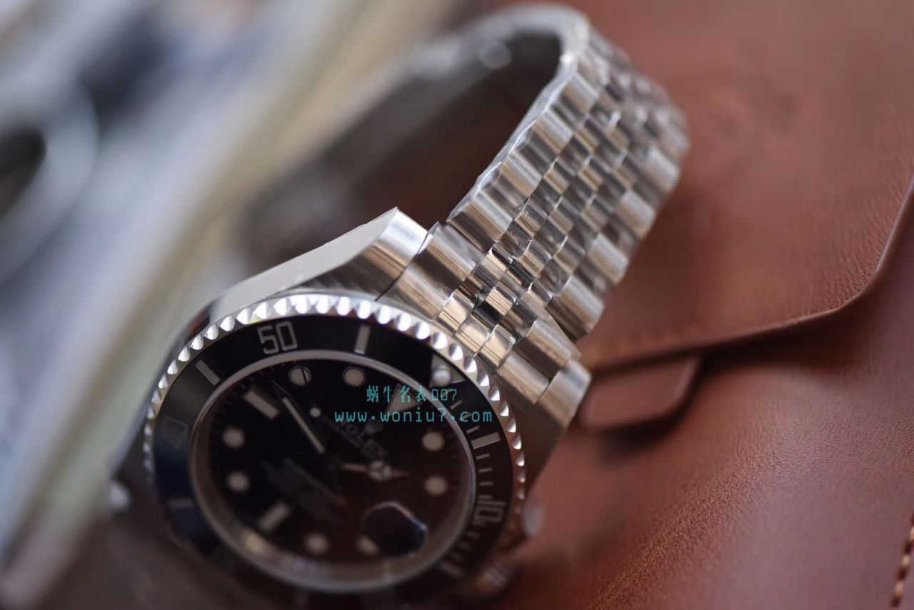   V9厂出品，搭配五珠链  劳力士潜航者型116610LN-97200 黑盘腕表(黑水鬼)、116610LV-97200 绿盘腕表(绿水鬼) / R268