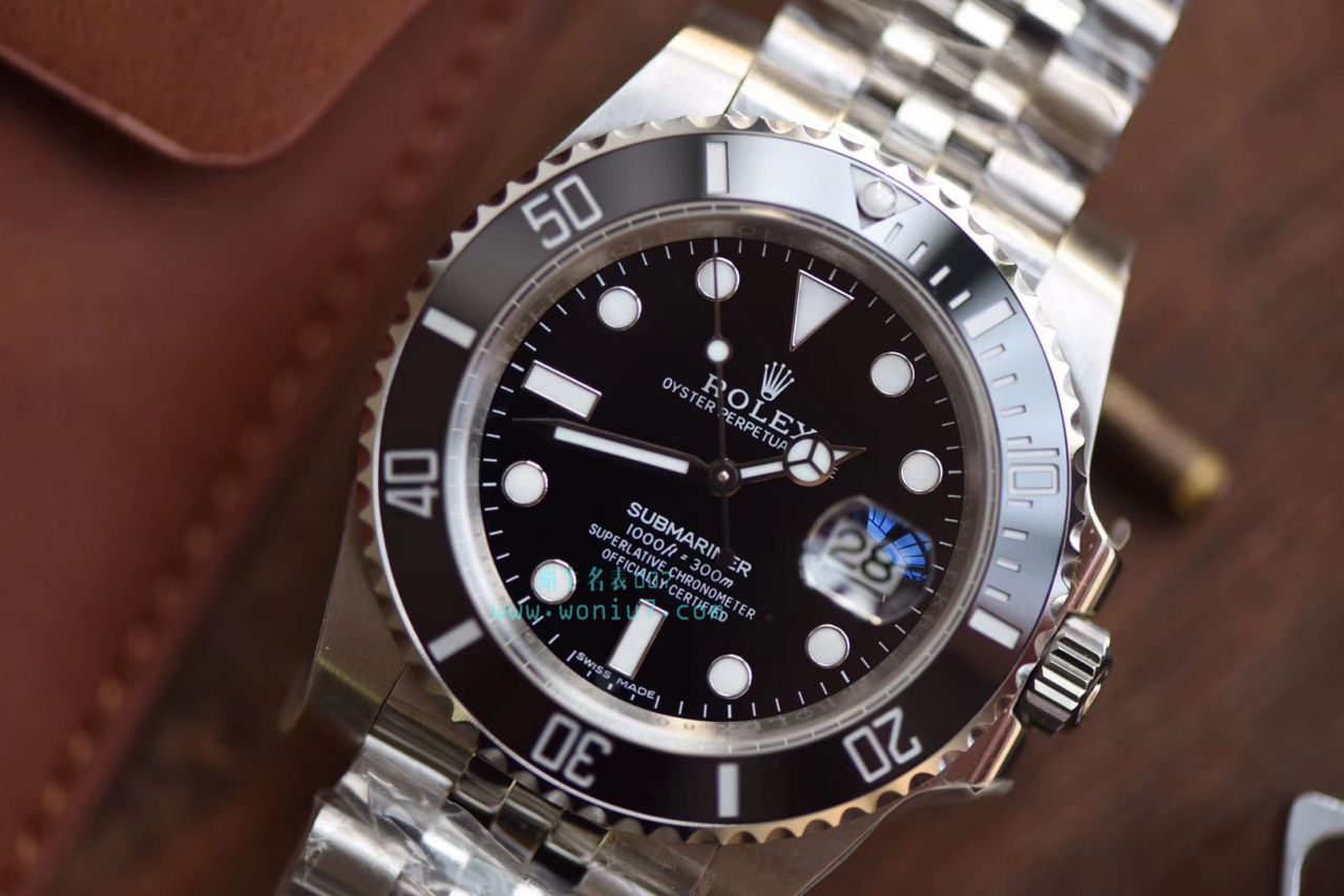   V9厂出品，搭配五珠链  劳力士潜航者型116610LN-97200 黑盘腕表(黑水鬼)、116610LV-97200 绿盘腕表(绿水鬼) / R268