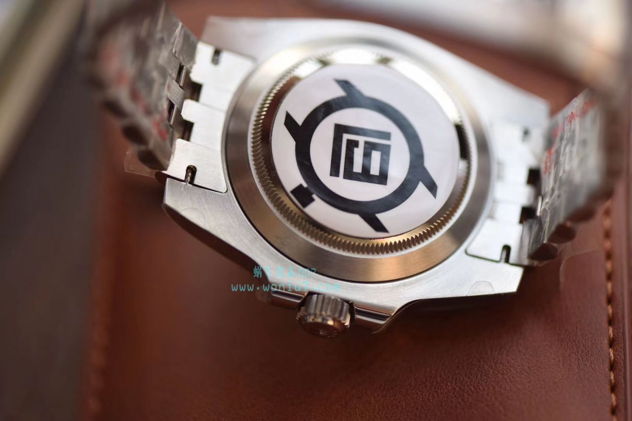   V9厂出品，搭配五珠链  劳力士潜航者型116610LN-97200 黑盘腕表(黑水鬼)、116610LV-97200 绿盘腕表(绿水鬼) / R268