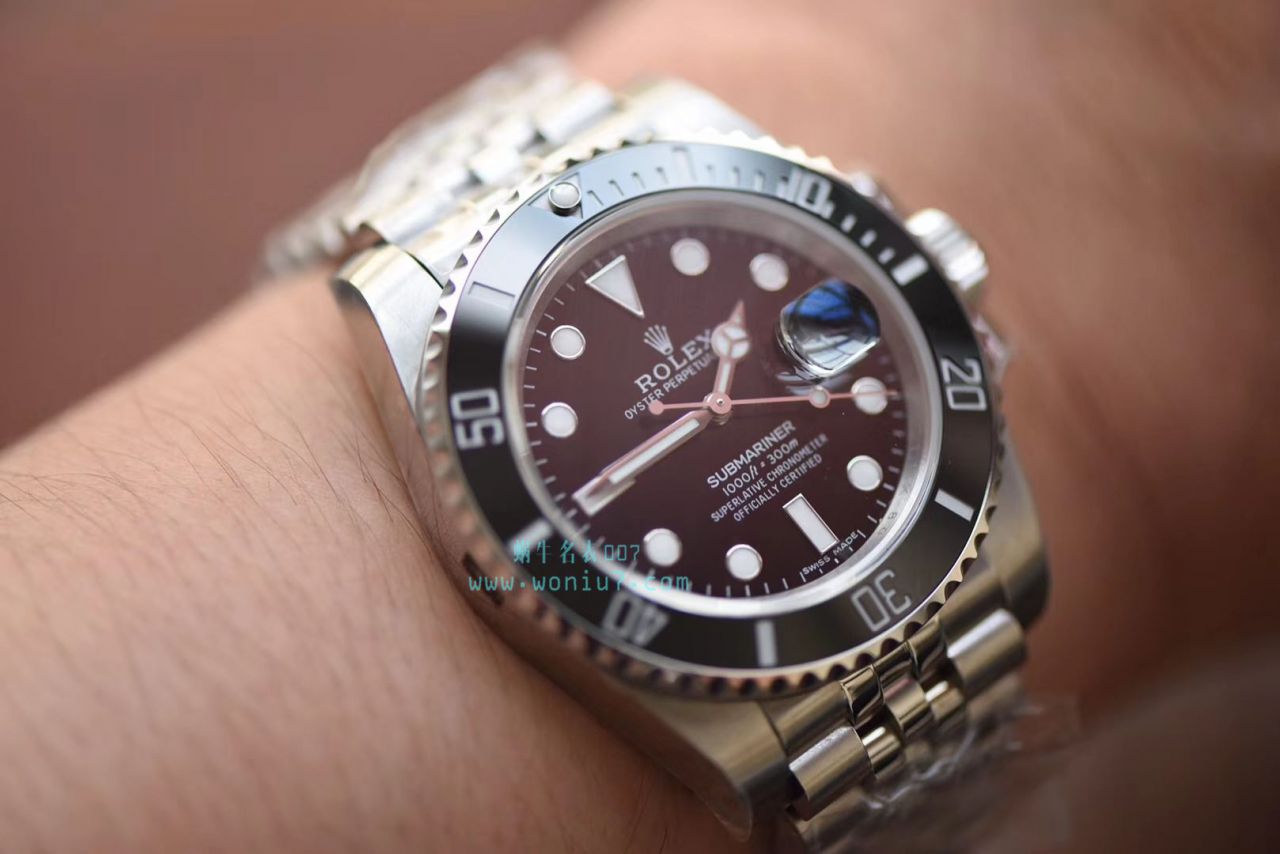   V9厂出品，搭配五珠链  劳力士潜航者型116610LN-97200 黑盘腕表(黑水鬼)、116610LV-97200 绿盘腕表(绿水鬼) / R268