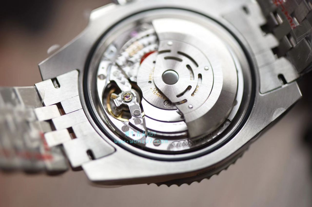   V9厂出品，搭配五珠链  劳力士潜航者型116610LN-97200 黑盘腕表(黑水鬼)、116610LV-97200 绿盘腕表(绿水鬼) / R268