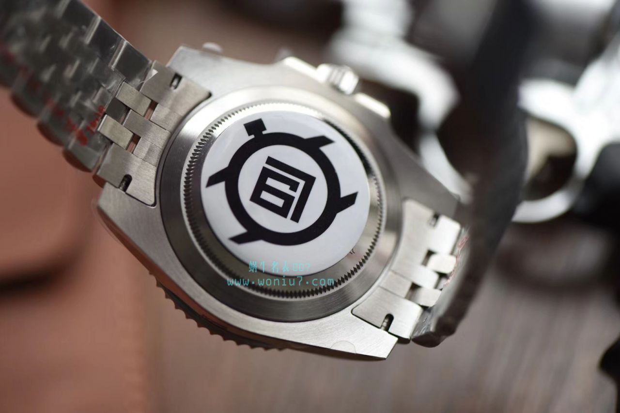   V9厂出品，搭配五珠链  劳力士潜航者型116610LN-97200 黑盘腕表(黑水鬼)、116610LV-97200 绿盘腕表(绿水鬼) / R268