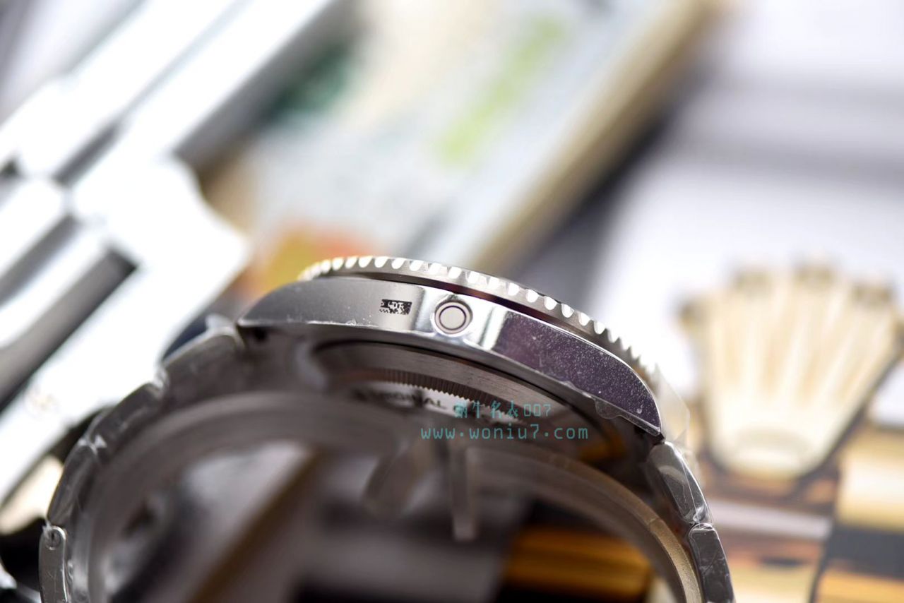   N厂放大招～超级神器  劳力士海使型系列单红126600腕表 / R269