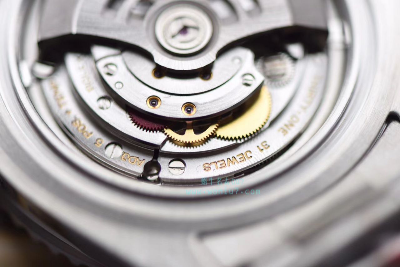   N厂放大招～超级神器  劳力士海使型系列单红126600腕表 / R269