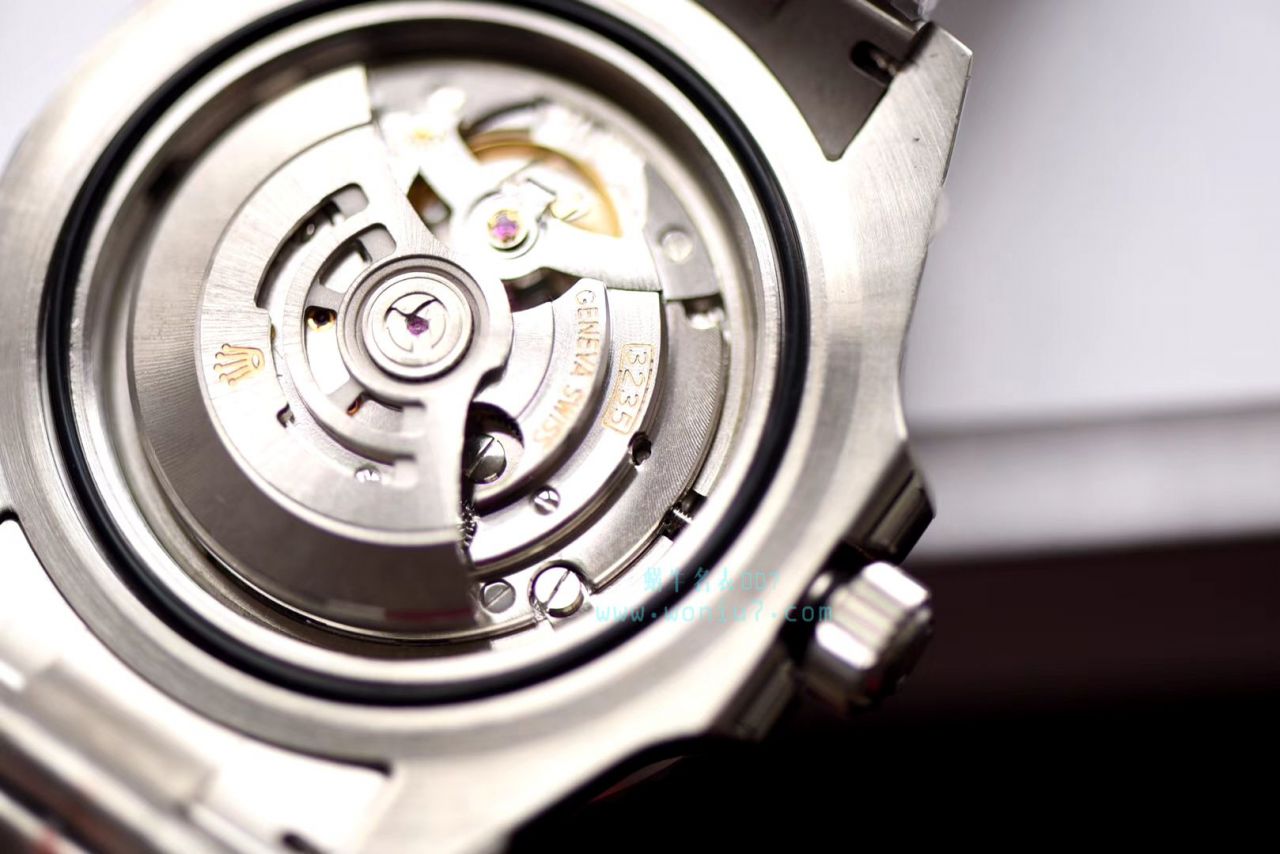   N厂放大招～超级神器  劳力士海使型系列单红126600腕表 / R269