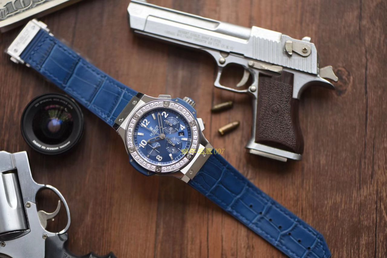 HBBv6新款宇舶HUBLOT    精钢蓝面 腕表 / YB061