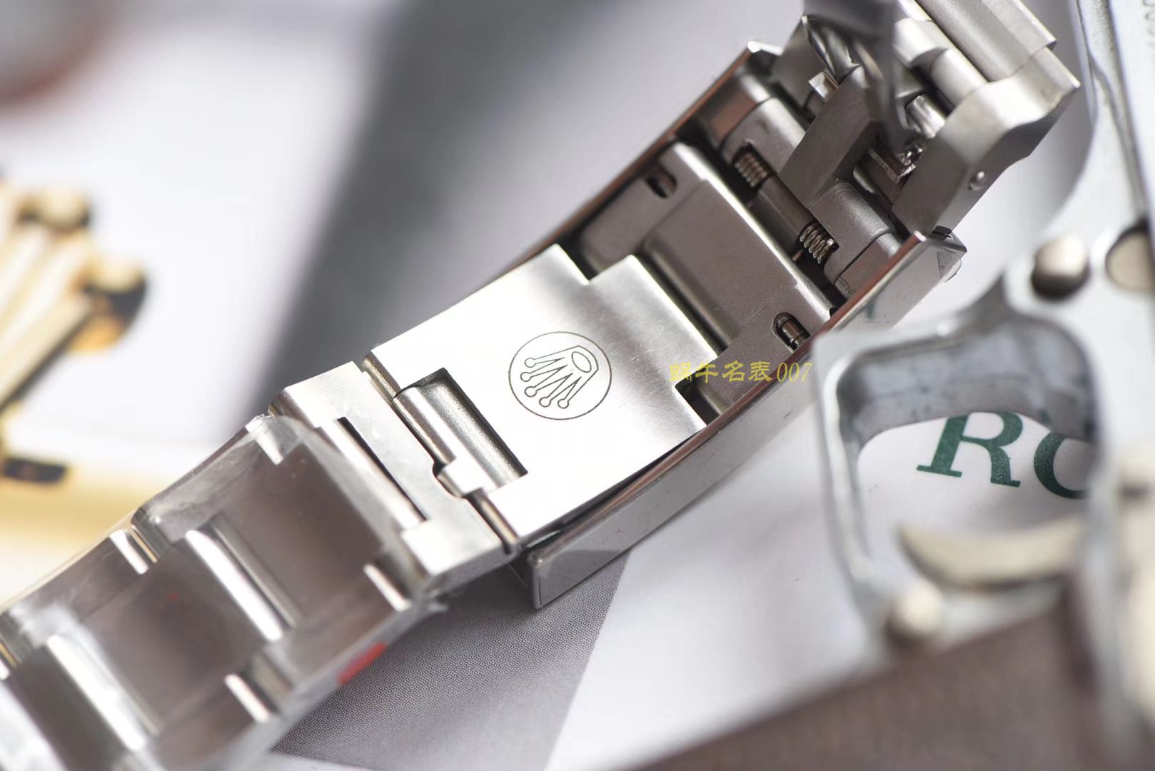 劳力士海使型系列m126660-0002腕表  台湾厂劳力士渐变蓝   / R276