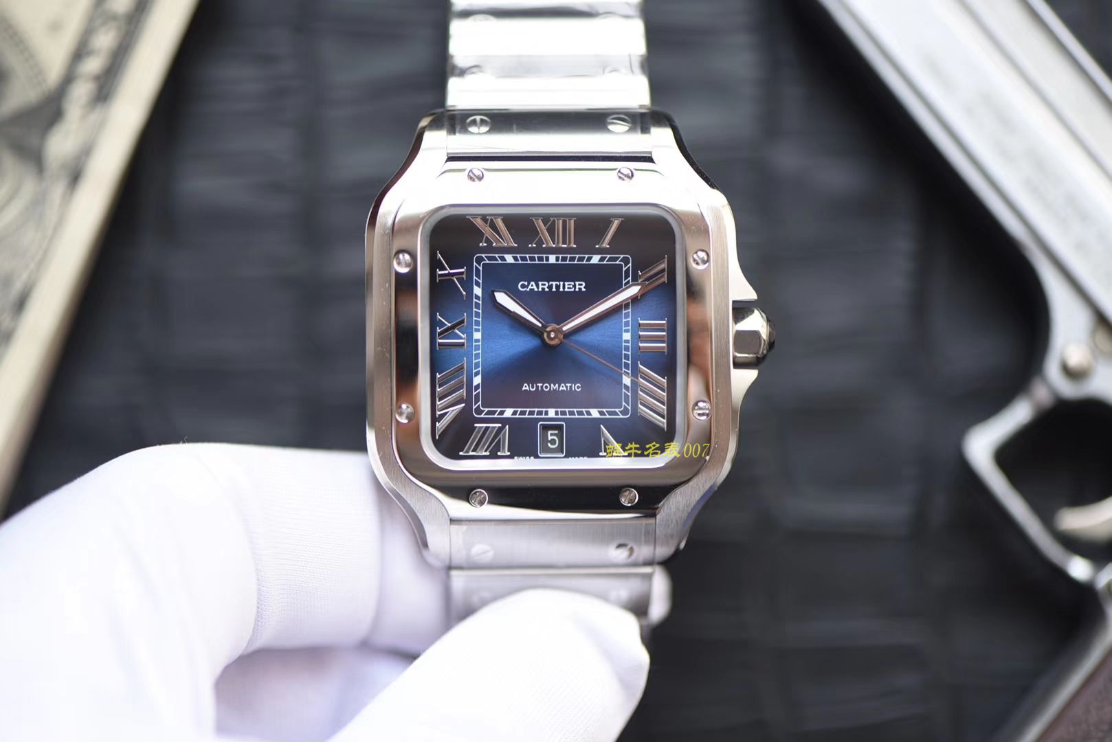 卡地亚山度士系列WSSA0013（大号）腕表  KOR   / K193