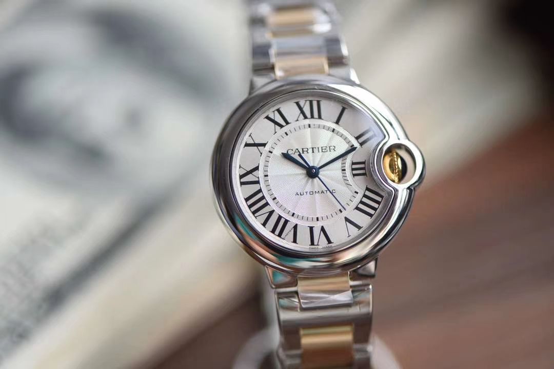 卡地亚蓝气球系列W2BB0002腕表33毫米  V9高女表  V9厂18K包金蓝气球间金款 / K202