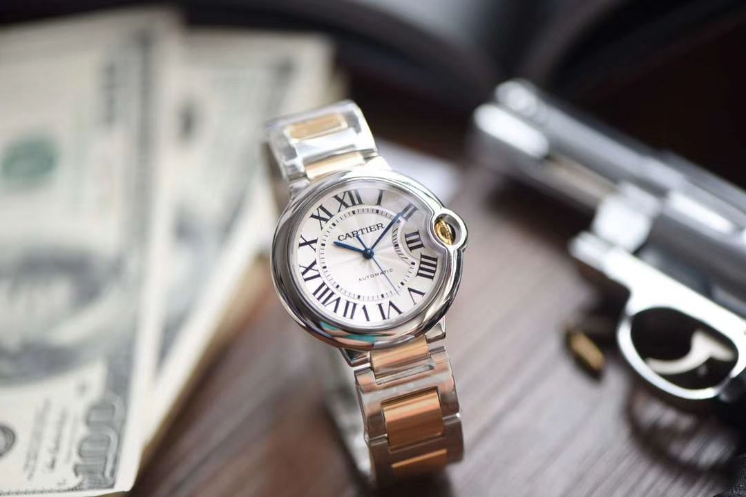 卡地亚蓝气球系列W6920047腕表女装36毫米  V9  V9厂18K包金蓝气球间金款 / K203