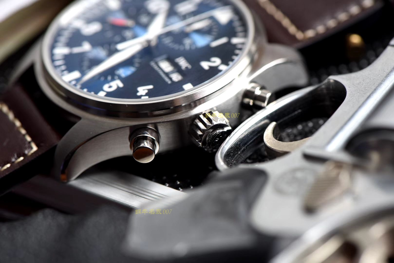 视频评测、稀缺原单❗最新大全套，万国小王子  IWC万国表飞行员系列IW377714腕表(小王子) / WG350