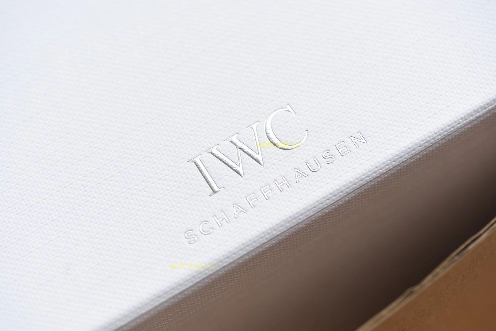 视频评测，稀缺原单  IWC万国表周年纪念系列IW377725腕表（白面150周年纪念版） / WG352