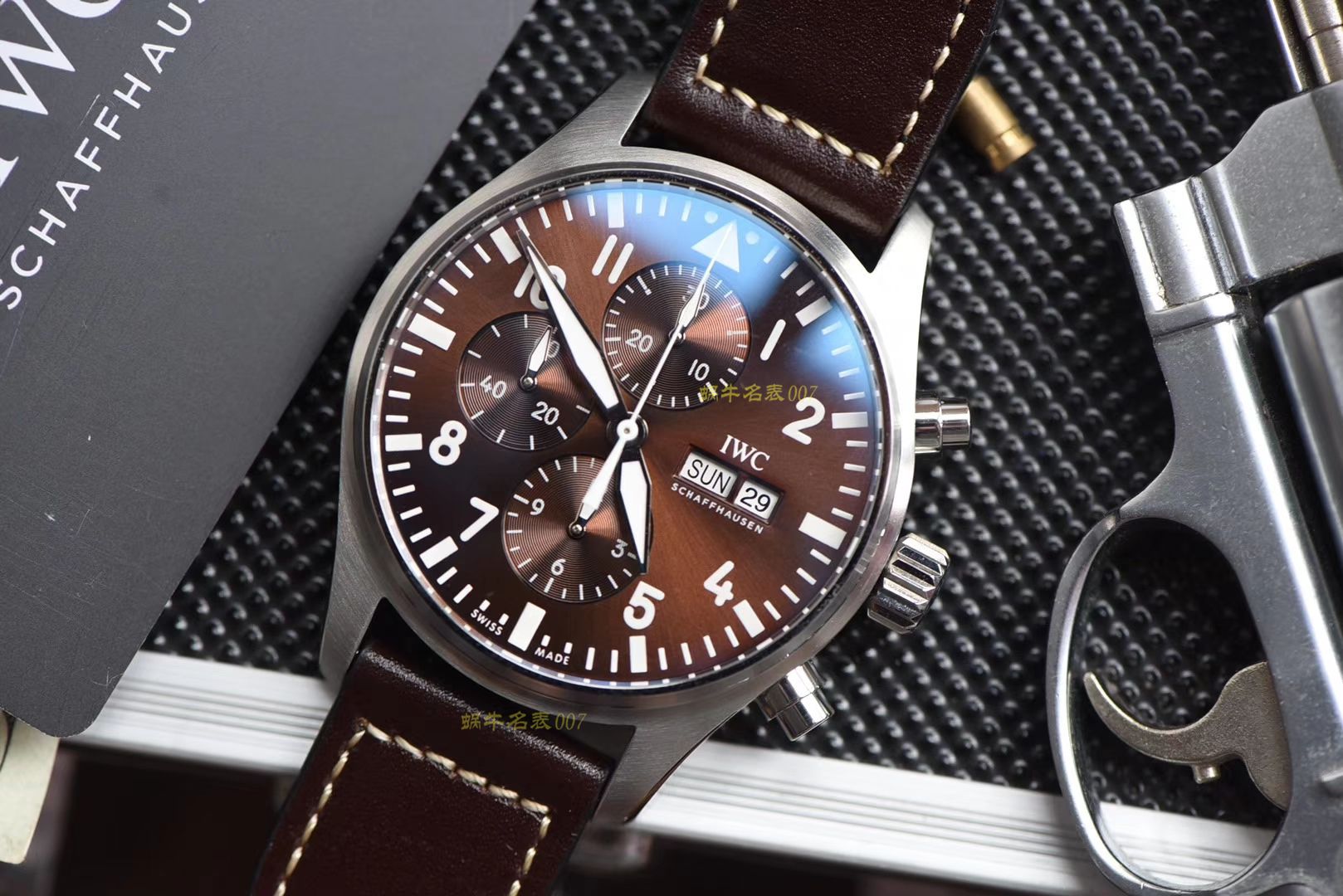 视频评测、稀缺原单❗最新大全、安东尼特别版  IWC万国表飞行员系列IW377713腕表 / WG351