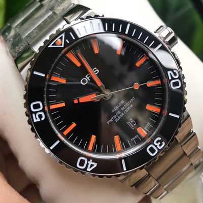   渠道原单硬货  豪利时潜水系列01 733 7730 4159-07 8 24 05PEB腕表