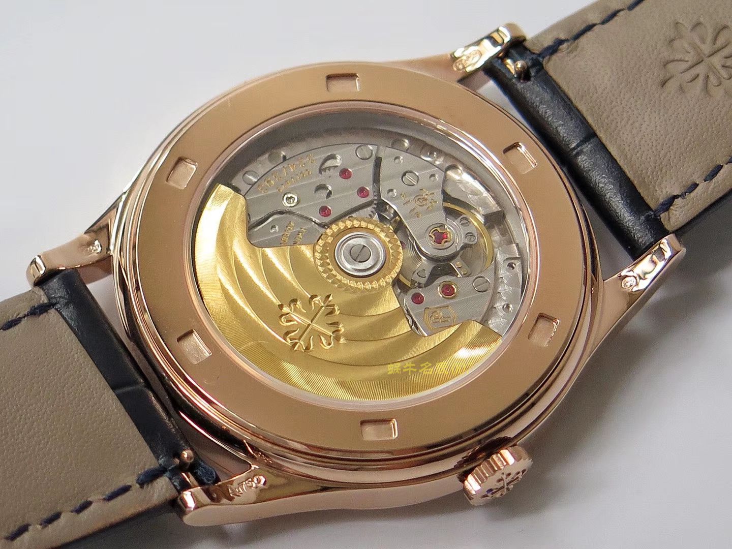   ZF  百达翡丽古典表系列5296R-001 玫瑰金腕表 / BD237