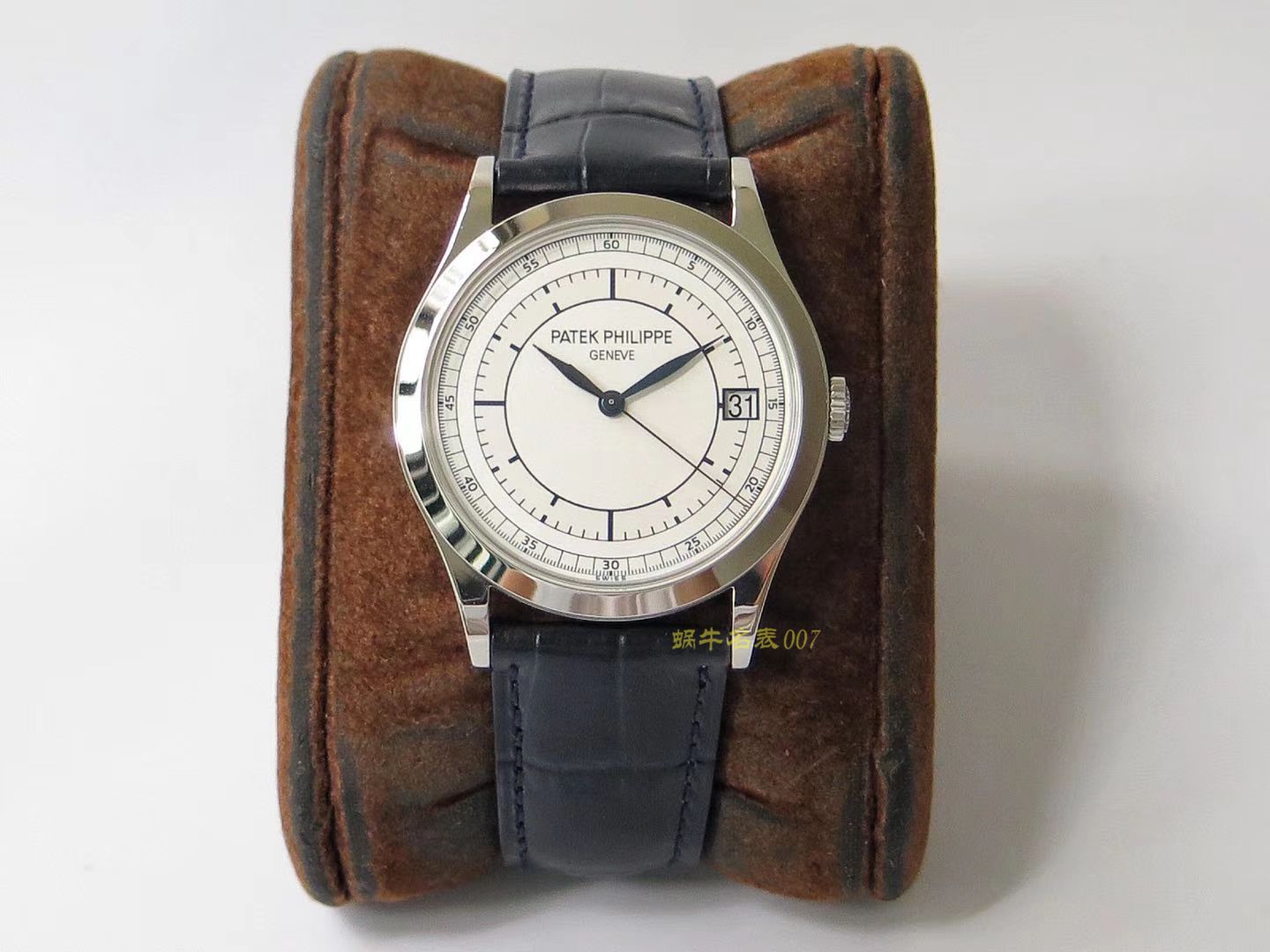   ZF  百达翡丽古典表系列5296G-001 白金腕表 / BD236