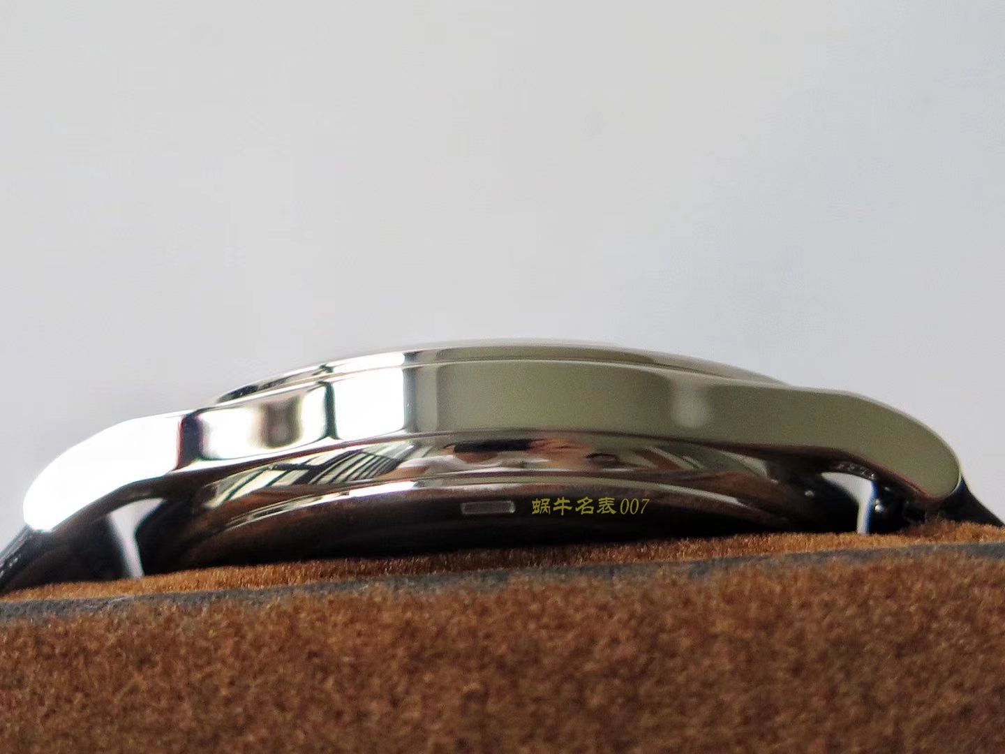   ZF  百达翡丽古典表系列5296G-001 白金腕表 / BD236