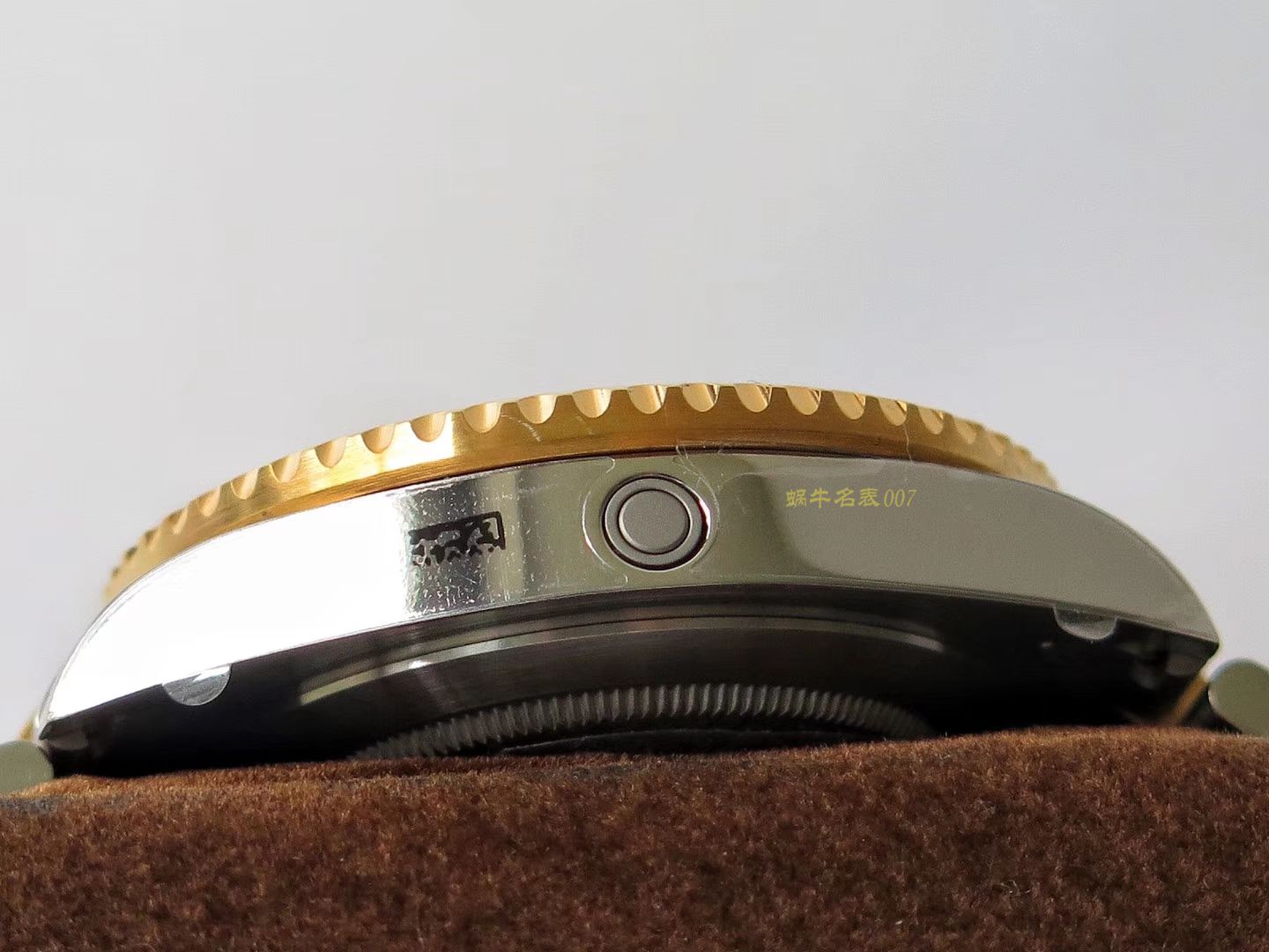 劳力士海使型系列m126603-0001腕表  VR海使单红鬼王43MM K金版本包金   / R303