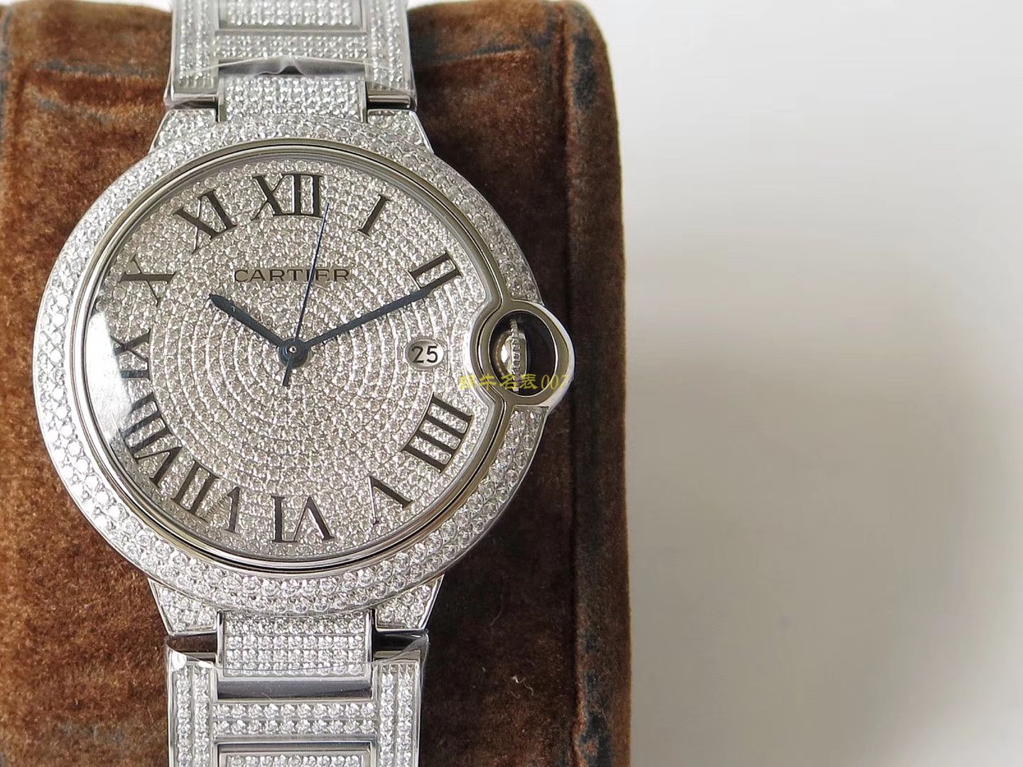   TW  ]卡地亚神豪级满钻版42mm大气球W69006Z2（全玫瑰金版）以及WE9009Z3（全白金版）腕表 / K213