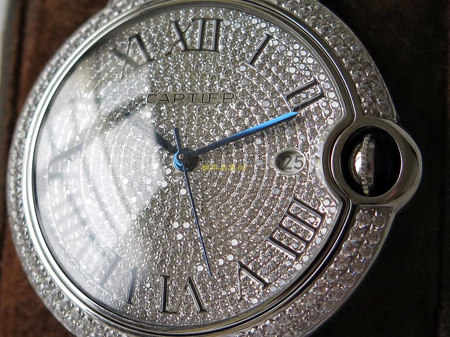   TW  ]卡地亚神豪级满钻版42mm大气球W69006Z2（全玫瑰金版）以及WE9009Z3（全白金版）腕表 / K213