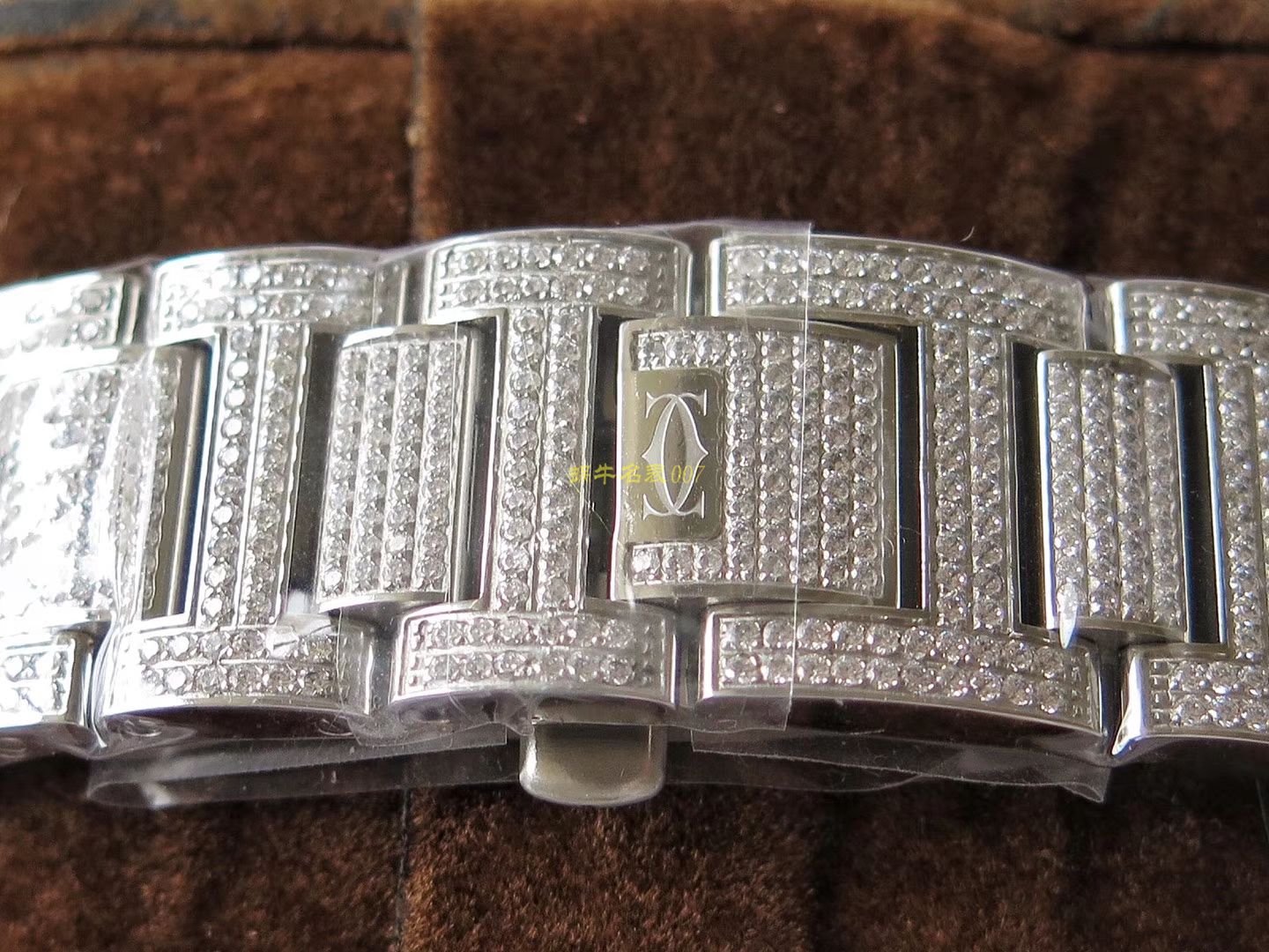   TW  ]卡地亚神豪级满钻版42mm大气球W69006Z2（全玫瑰金版）以及WE9009Z3（全白金版）腕表 / K213