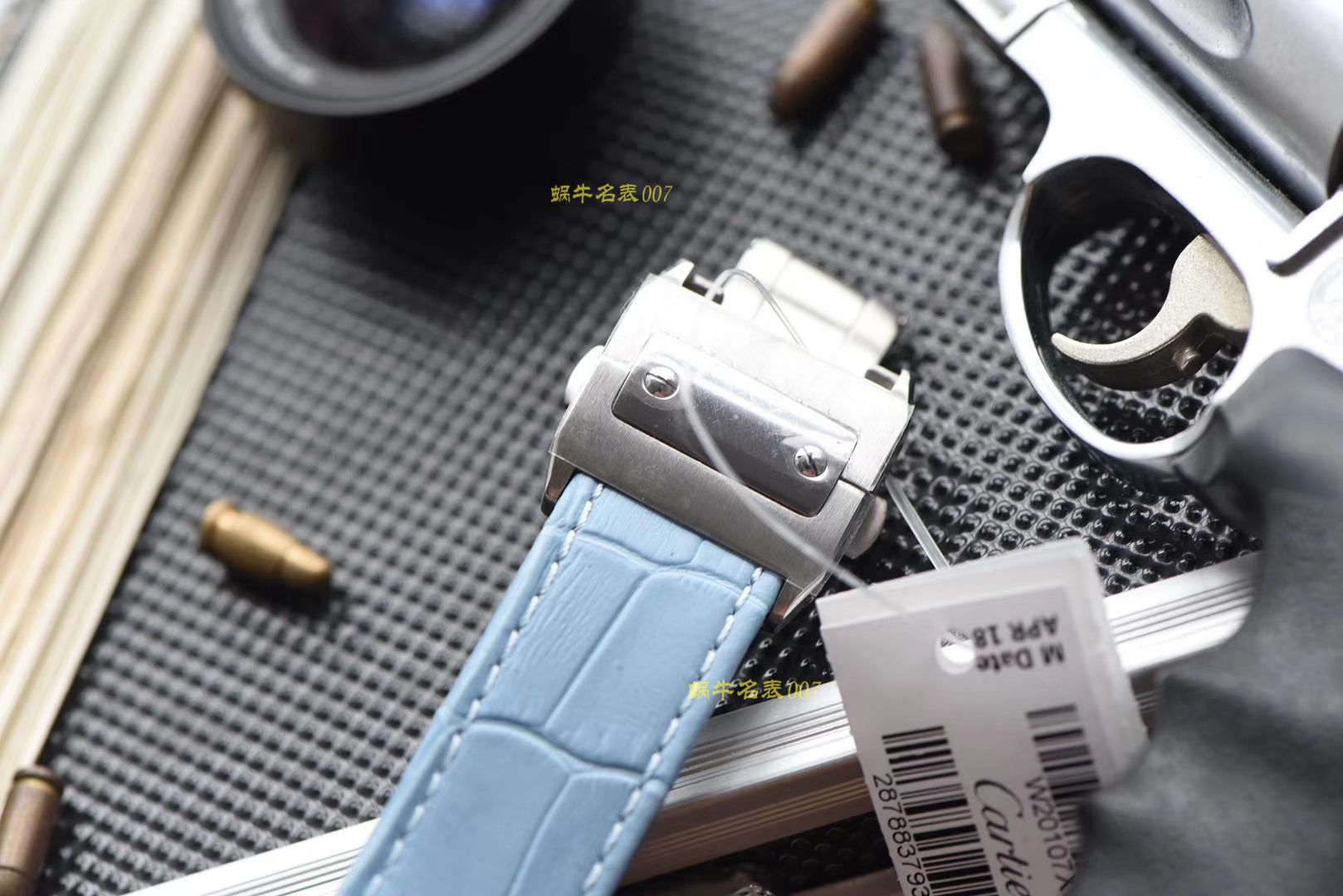 视频评测CARTIER卡地亚山度士W20106X8机械女士腕表（V6高搭配蓝面表带） / K216