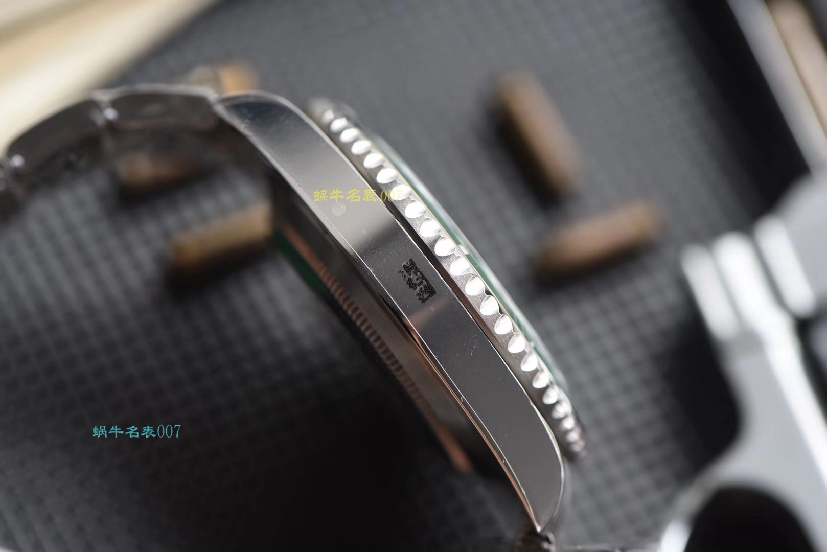   AR劳力士绿水鬼手表  劳力士潜航者型系列116610LV-97200 绿盘腕表 / R318